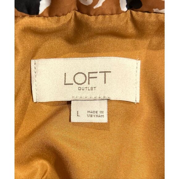 Loft outlet puffer vest size large - Picture 3 of 3
